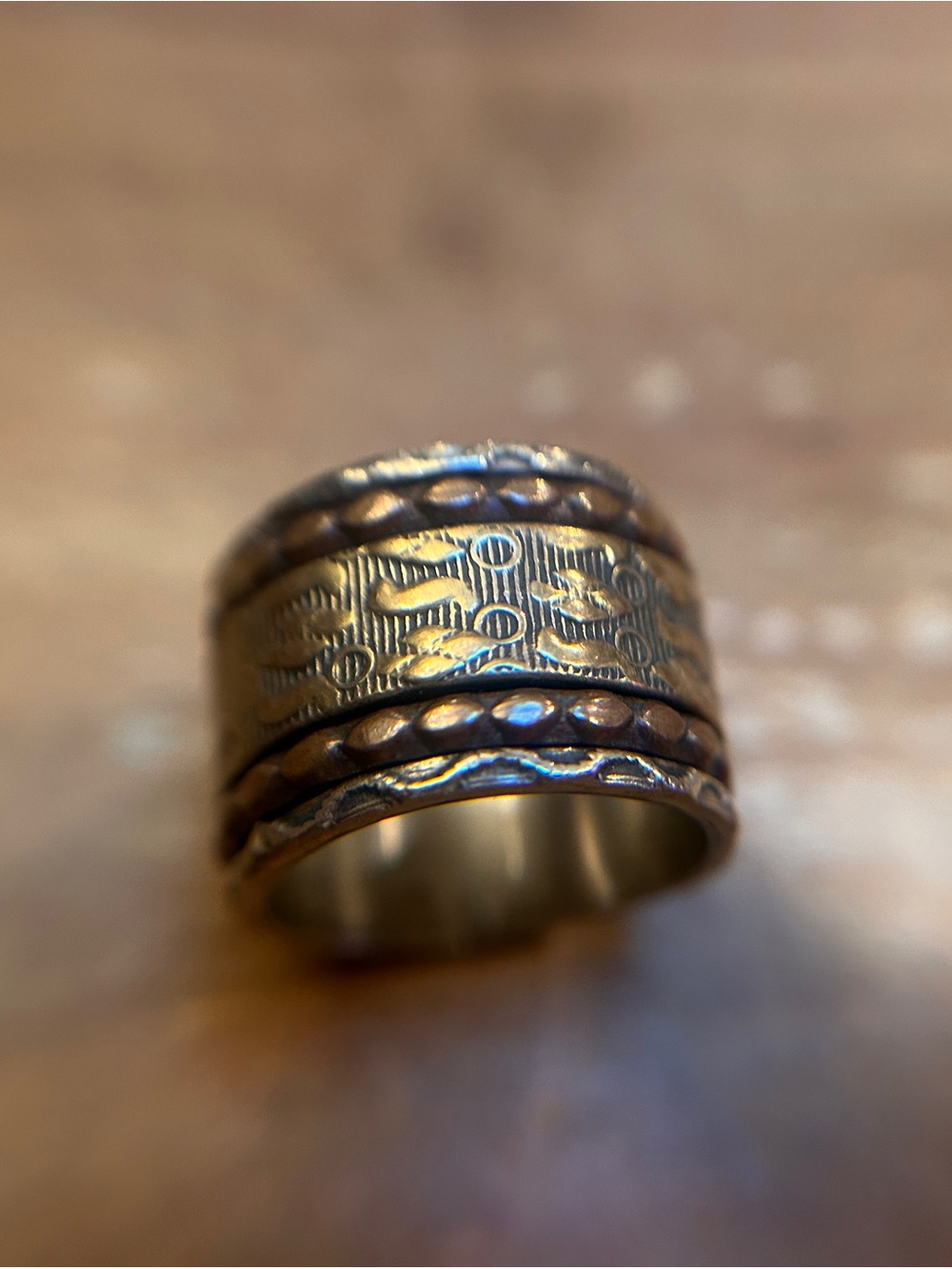 Wide Textured mix metal tone spinner ring with Braided Detail
